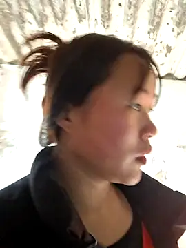 ALIENHR38 online show from December 22, 2025, 1:39 am