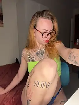 Amore Mia  online show from July 29, 2026, 1:05 am