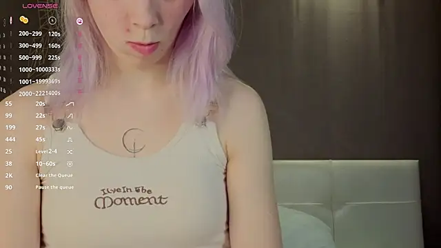 JuliannaWenger online show from January 6, 2026, 4:11 pm