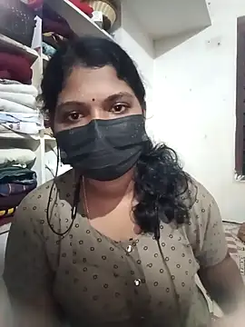 Snapshot of swetha01430 chatting on November 3, 2025, 3:26 pm swetha01430 online show from November 3, 2025, 3:26 pm