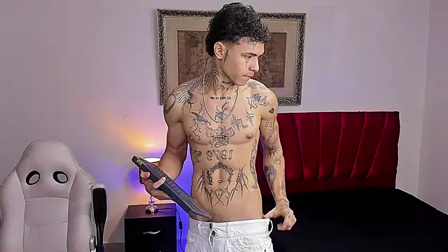 Snapshot of john_mystic chatting on February 7, 2026, 1:35 am john mystic online show from February 7, 2026, 1:35 am