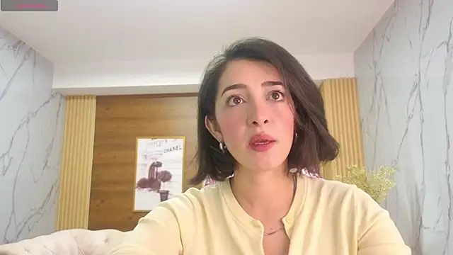 Snapshot of sara_lopez_s chatting on May 28, 2026, 1:39 pm sara lopez s online show from May 28, 2026, 1:39 pm