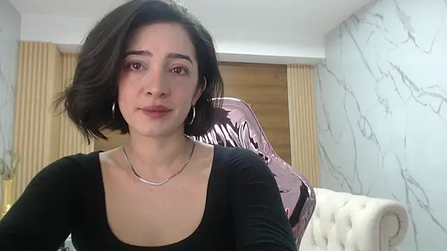 Snapshot of sara_lopez_s chatting on April 13, 2026, 1:48 pm sara lopez s online show from April 13, 2026, 1:48 pm