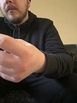 Snapshot of XXKieran chatting on February 25, 2026, 10:37 am XXKieran online show from February 25, 2026, 10:37 am