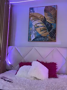 Mila Hank  online show from February 8, 2026, 12:30 am