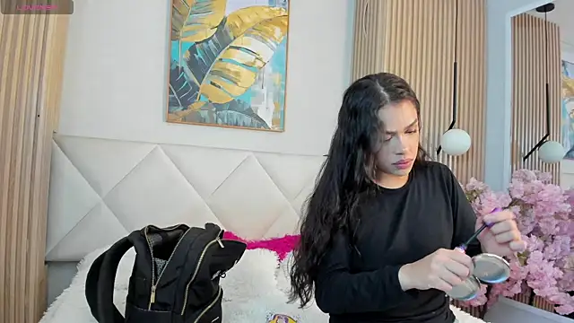 Snapshot of Mila_Hank_ chatting on April 11, 2026, 11:14 am Mila Hank online show from April 11, 2026, 11:14 am