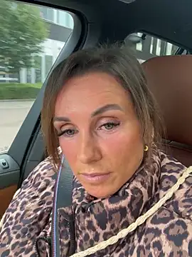 Snapshot of Justnani001 chatting on September 13, 2025, 11:32 am Justnani001 online show from September 13, 2025, 11:32 am