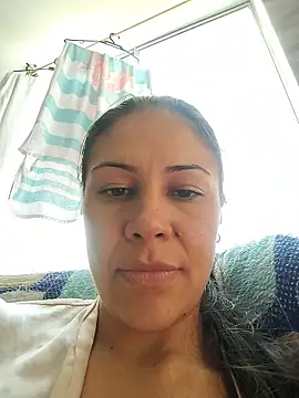 KittyHoleshot87 online show from February 25, 2026, 2:50 pm