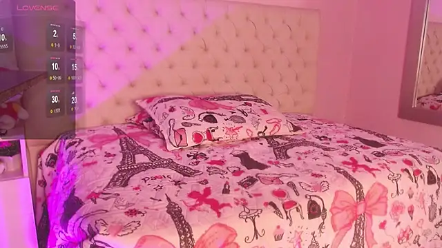 kiity horny  online show from February 5, 2026, 12:34 pm