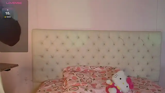 kiity horny  online show from March 25, 2026, 10:58 am