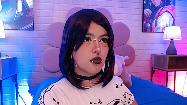 lil candy77 online show from July 8, 2026, 12:06 pm