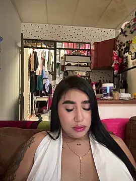 Snapshot of Sophie_Dreamss chatting on May 19, 2026, 8:38 pm Sophie Dreamss online show from May 19, 2026, 8:38 pm