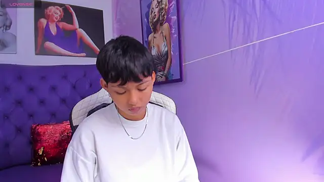 Snapshot of tefi_meow chatting on September 14, 2025, 11:54 am tefi meow online show from September 14, 2025, 11:54 am