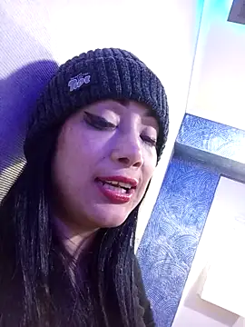 Snapshot of Danielita2025 chatting on September 27, 2025, 4:18 am Danielita2025 online show from September 27, 2025, 4:18 am