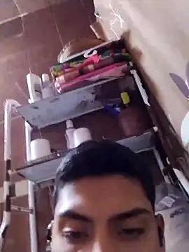 aispuro8505 online show from November 20, 2025, 7:42 am