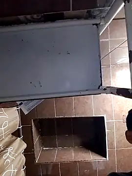 aispuro8505 online show from October 8, 2025, 7:10 am