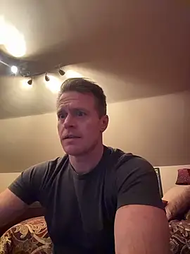 DILFiGuess11 online show from February 9, 2026, 1:47 am