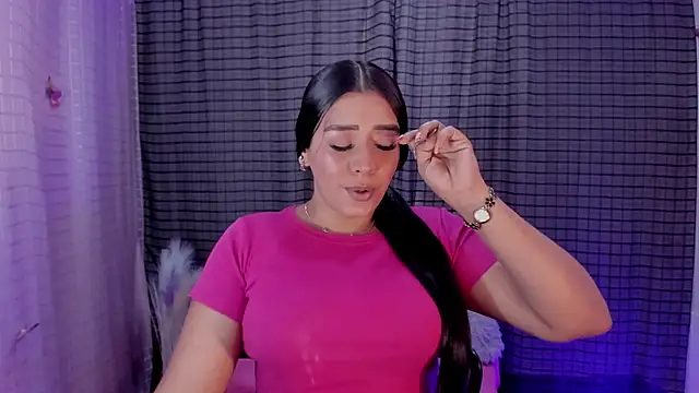 Snapshot of Kayleemorales chatting on February 13, 2026, 4:51 pm Kayleemorales online show from February 13, 2026, 4:51 pm