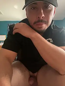 Snapshot of AlexR9700 chatting on February 22, 2026, 5:14 pm AlexR9700 online show from February 22, 2026, 5:14 pm