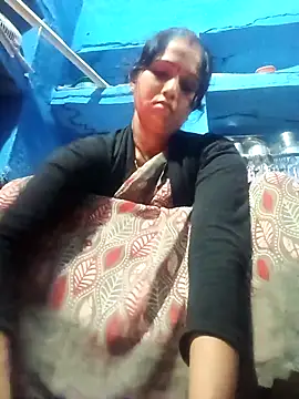 Jooli xx online show from March 26, 2026, 11:24 pm