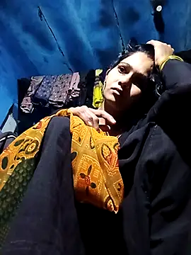 Jooli xx online show from December 22, 2025, 2:01 am