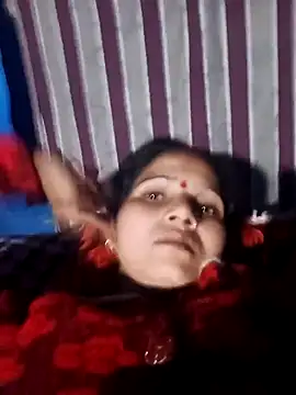 Jooli xx online show from January 9, 2026, 3:52 pm