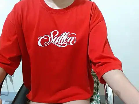 Snapshot of Kelen_Grace18xx chatting on October 20, 2025, 1:22 pm Kelen Grace18xx online show from October 20, 2025, 1:22 pm