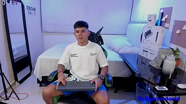 Jack castell online show from March 6, 2026, 11:33 pm