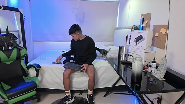 Jack castell online show from March 13, 2026, 11:10 pm