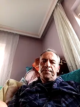 Snapshot of Meliwem12 chatting on March 25, 2026, 1:43 pm Meliwem12 online show from March 25, 2026, 1:43 pm