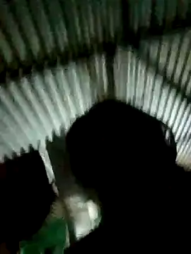 Snapshot of Ishwariya_Hatwal chatting on September 16, 2025, 9:27 pm Ishwariya Hatwal online show from September 16, 2025, 9:27 pm