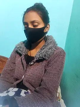 posewith online show from February 2, 2026, 7:24 pm