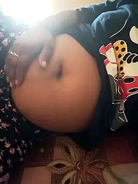 Snapshot of Alina-khan chatting on October 27, 2025, 6:03 am Alina-khan online show from October 27, 2025, 6:03 am