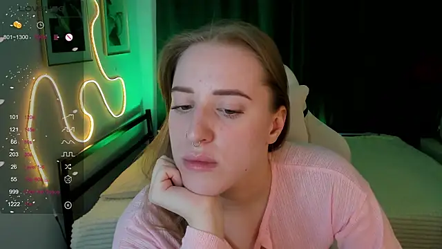 Alice Cire online show from December 18, 2025, 2:32 pm