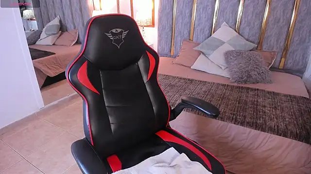 abby cole1 online show from September 16, 2025, 8:21 pm