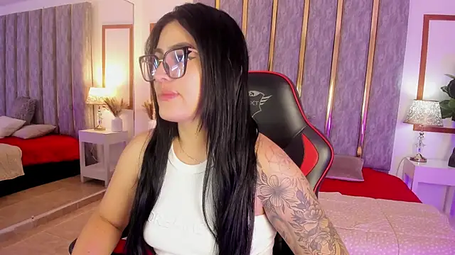 abby cole1 online show from September 8, 2025, 8:30 pm