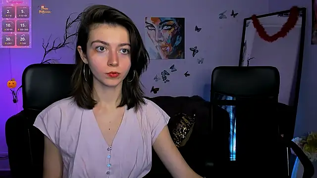 kitniss dreamy online show from December 22, 2025, 2:28 pm