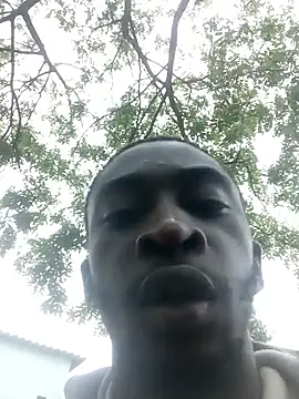 Snapshot of kadassy chatting on November 18, 2025, 9:34 am kadassy online show from November 18, 2025, 9:34 am