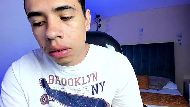 Muscle Scott online show from February 27, 2026, 1:33 pm