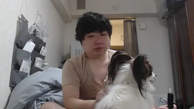 Snapshot of raterate555 chatting on November 13, 2025, 12:42 pm raterate555 online show from November 13, 2025, 12:42 pm