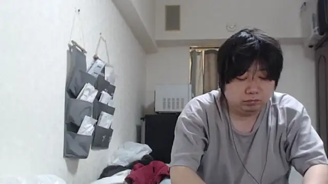 raterate555 online show from April 21, 2026, 9:05 am