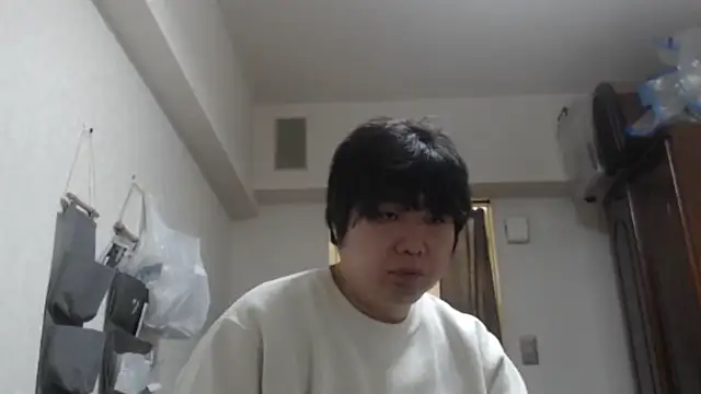 Snapshot of raterate555 chatting on December 4, 2025, 12:15 pm raterate555 online show from December 4, 2025, 12:15 pm