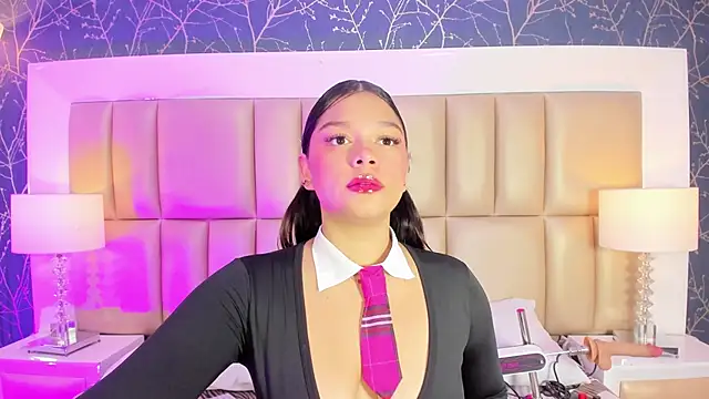 HatsaJones online show from March 5, 2026, 3:58 am