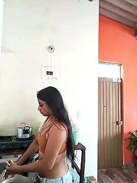 AnggelicaSwan21 online show from December 16, 2025, 5:39 pm