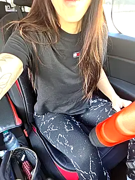 sexy7883 online show from February 24, 2026, 9:32 am