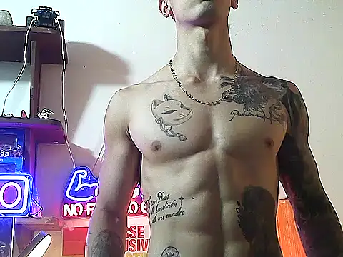 Strongcockfitness online show from September 26, 2025, 5:31 pm