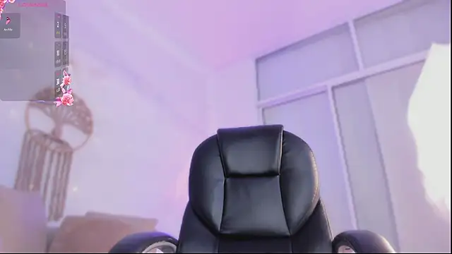 Ginni charlotte online show from March 20, 2026, 4:02 am