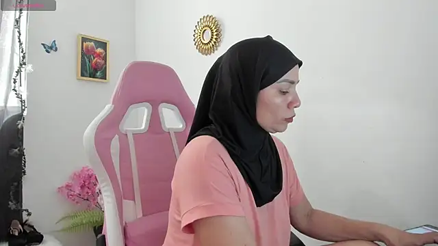 dalila kemur online show from November 11, 2025, 2:23 pm