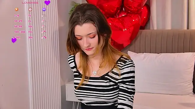 Snapshot of LillySvon chatting on February 23, 2026, 4:40 pm LillySvon online show from February 23, 2026, 4:40 pm