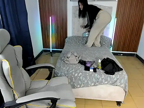 ferz princes online show from September 21, 2025, 8:03 pm